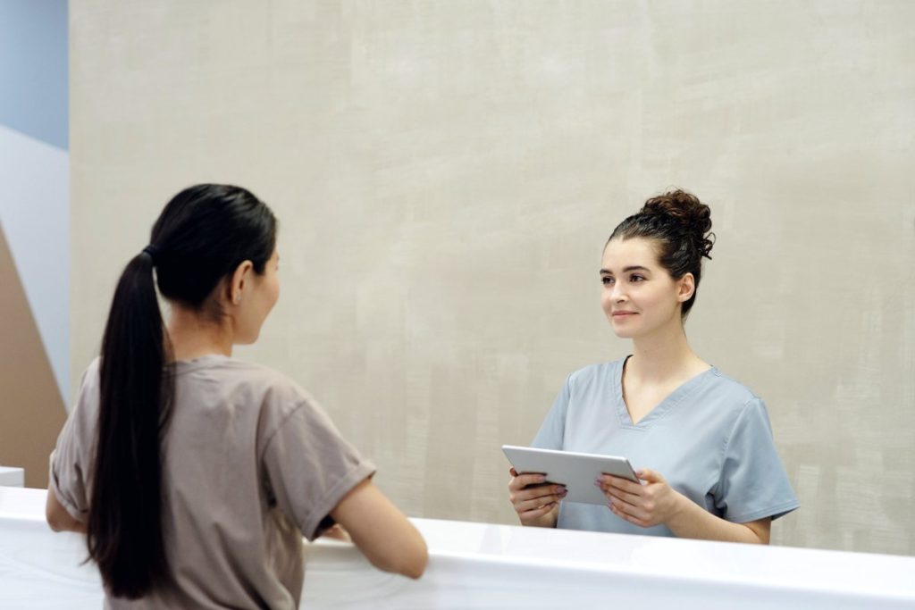 How Long Should You Stay in Turkey After Rhinoplasty?