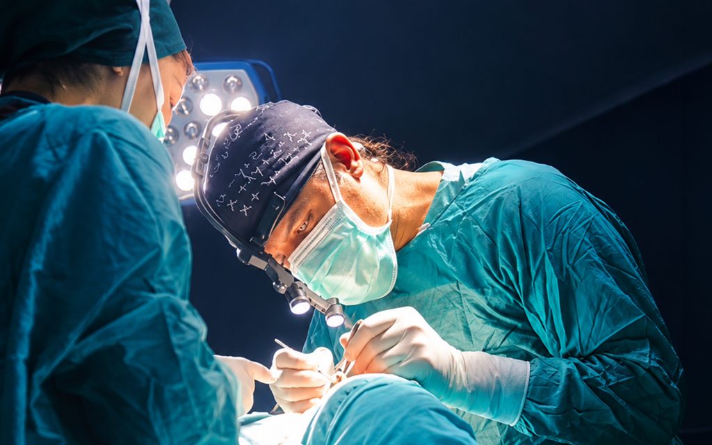 FUE Hair Transplant: What Patients Should Know